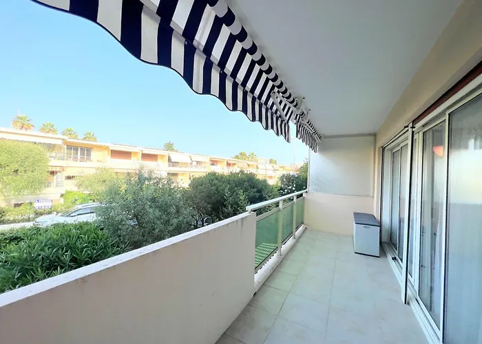 Copacabana Beach, By Welcome To Apartment *